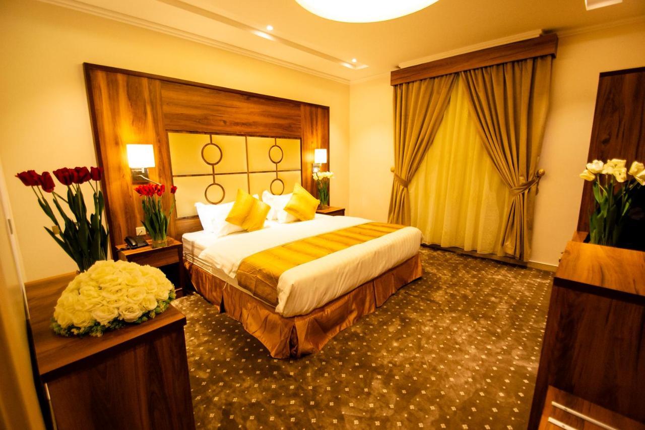Hayat Al Rose Hotel Appartment เจดดาห์ ภายนอก รูปภาพ
