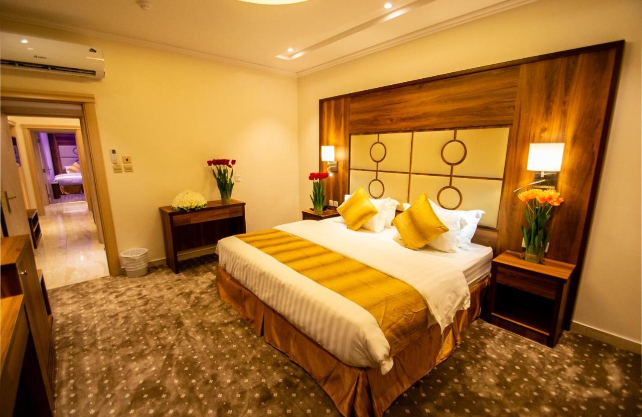 Hayat Al Rose Hotel Appartment เจดดาห์ ภายนอก รูปภาพ