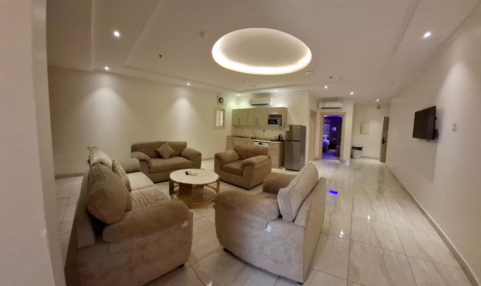 Hayat Al Rose Hotel Appartment เจดดาห์ ภายนอก รูปภาพ